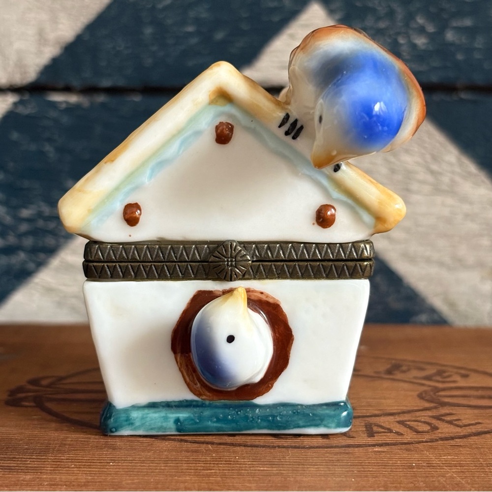 Charming Ceramic Birdhouse Trinket Box